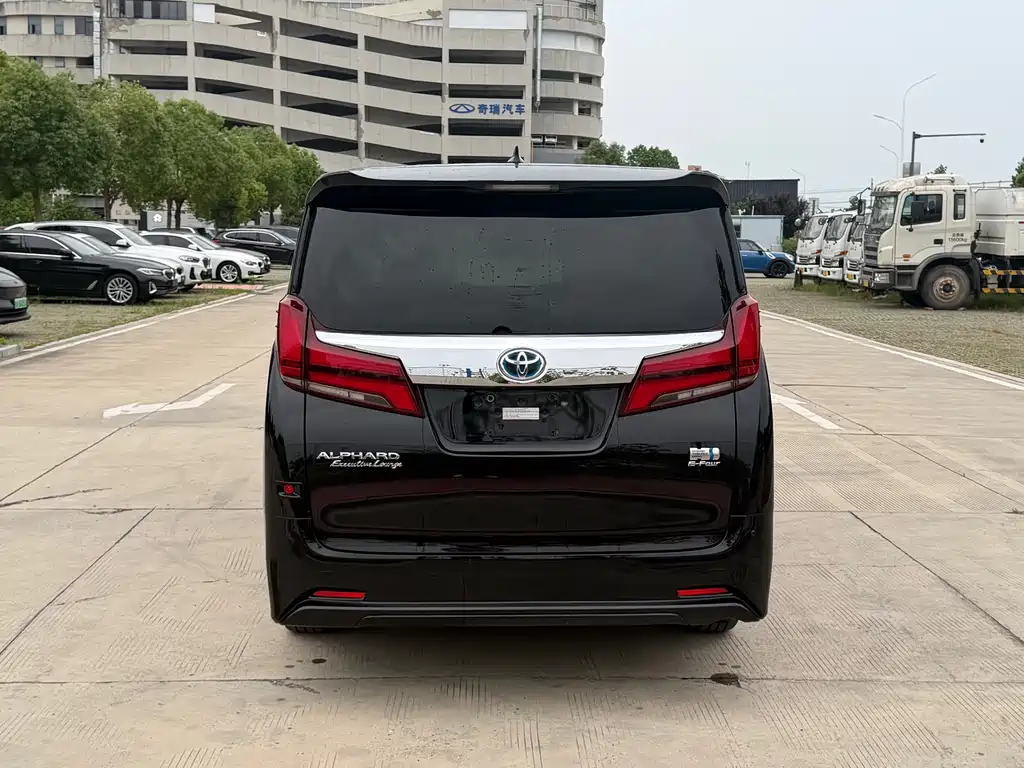 Toyota Alphard 2020