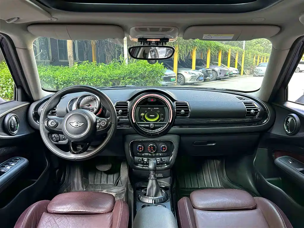 MINI Clubman 2017 — фото 15