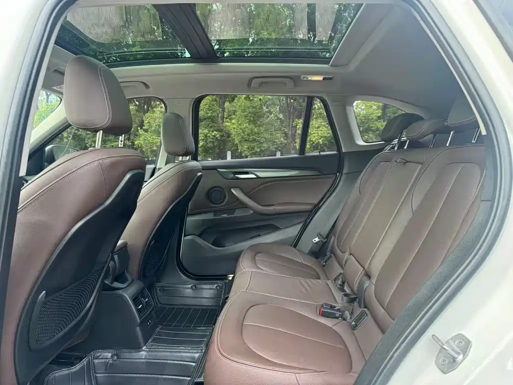 BMW X1 2019 — фото 10
