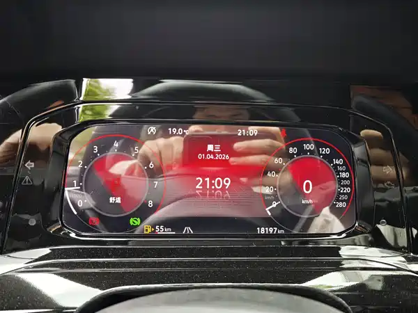 Volkswagen Golf GTI 2023