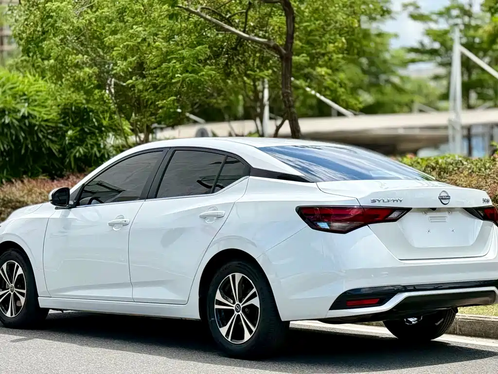 Nissan Sylphy 2023 — фото 8