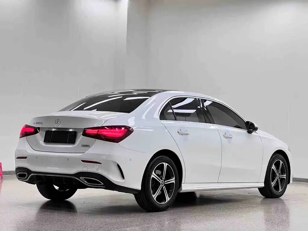 Mercedes-Benz A-Class 2025 — фото 29