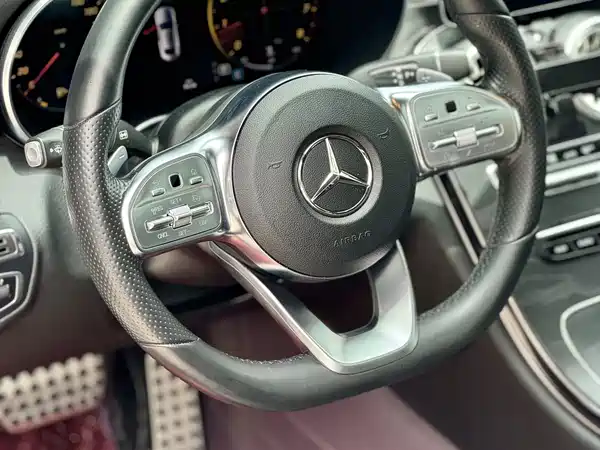 Mercedes-Benz C-Class 2019