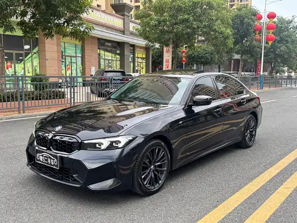 BMW 3 Series 2023