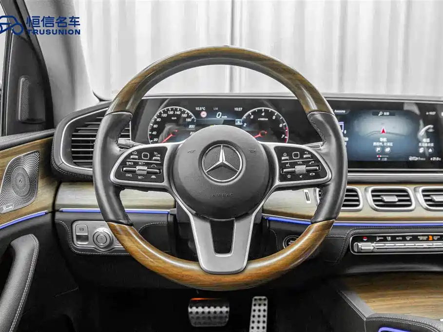 Mercedes-Benz GLS 2021 — фото 18