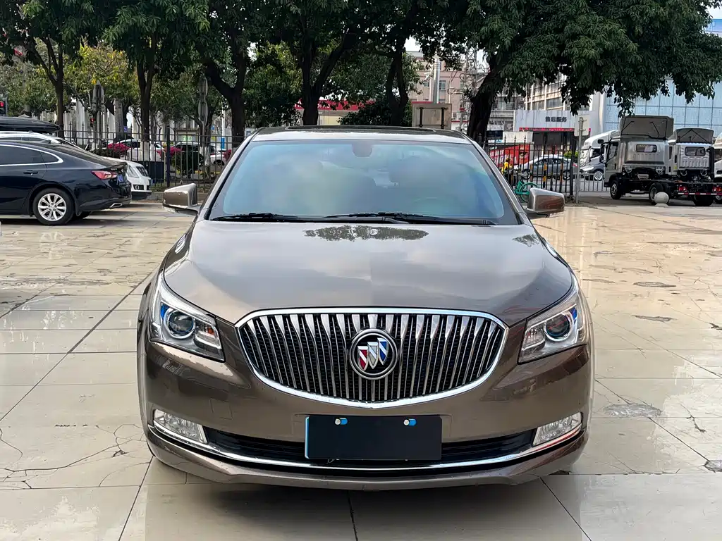 Buick LaCrosse 2016 — фото 2