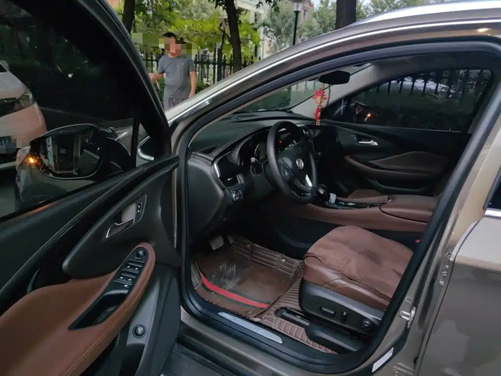 Buick Envision Plus 2019 — фото 12