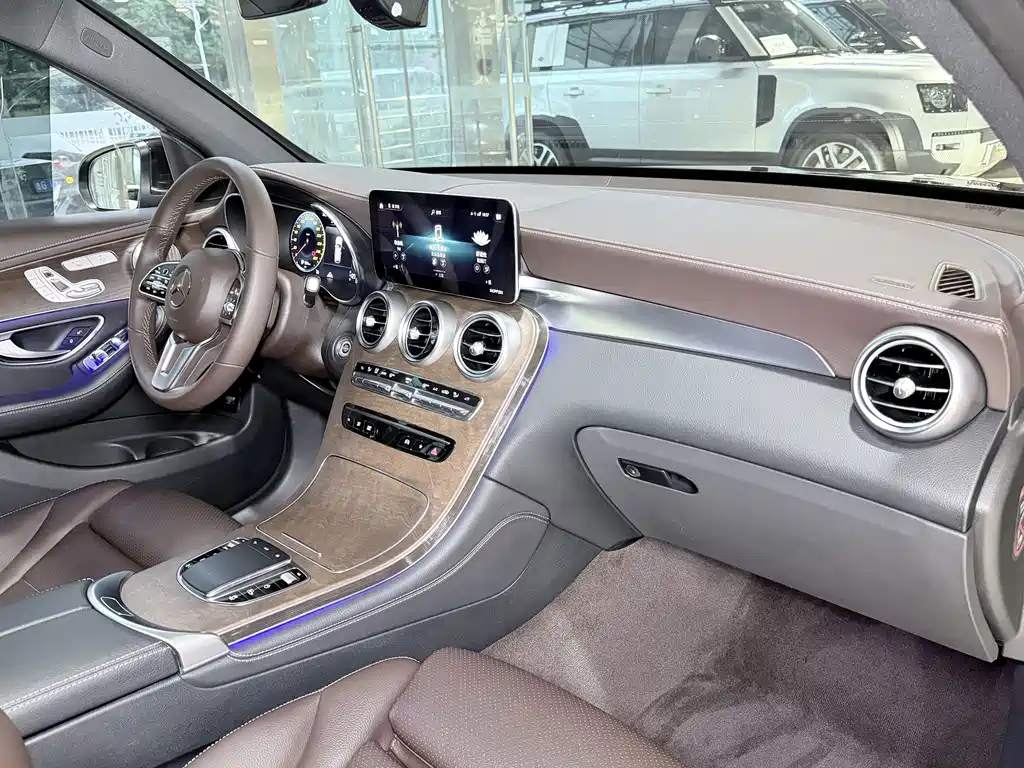 Mercedes-Benz GLC 2022 — фото 13