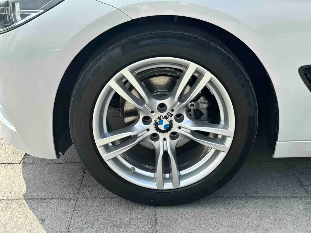 BMW 3 Series GT 2019 — фото 11
