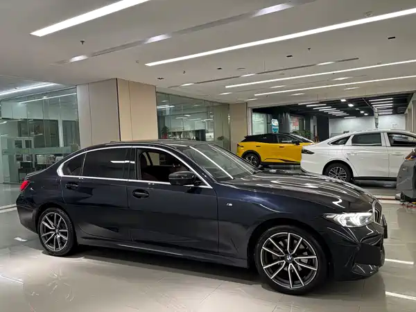 BMW 3 Series 2024