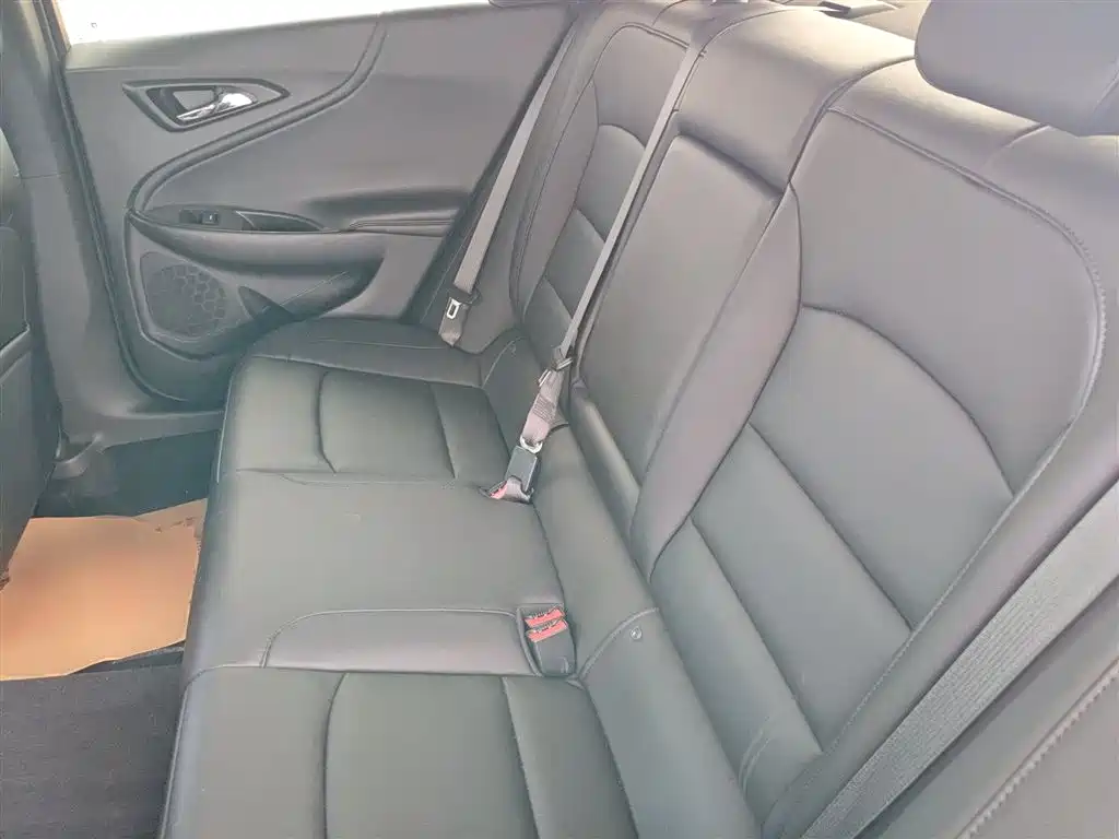Chevrolet Malibu XL 2022 — фото 17