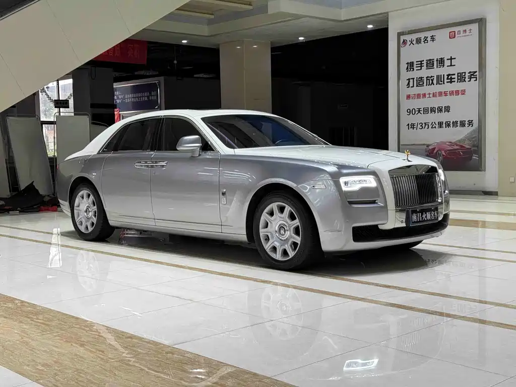 Rolls-Royce Ghost 2012 — фото 4