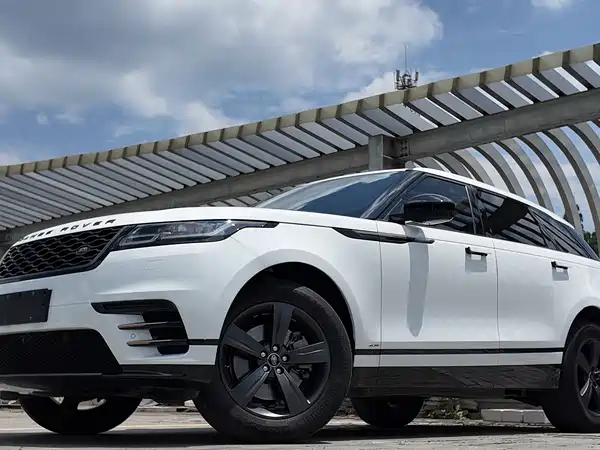 Land Rover Range Rover Velar 2020