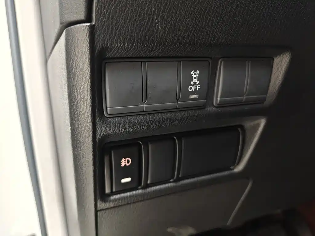 Nissan Patrol 2017 — фото 11