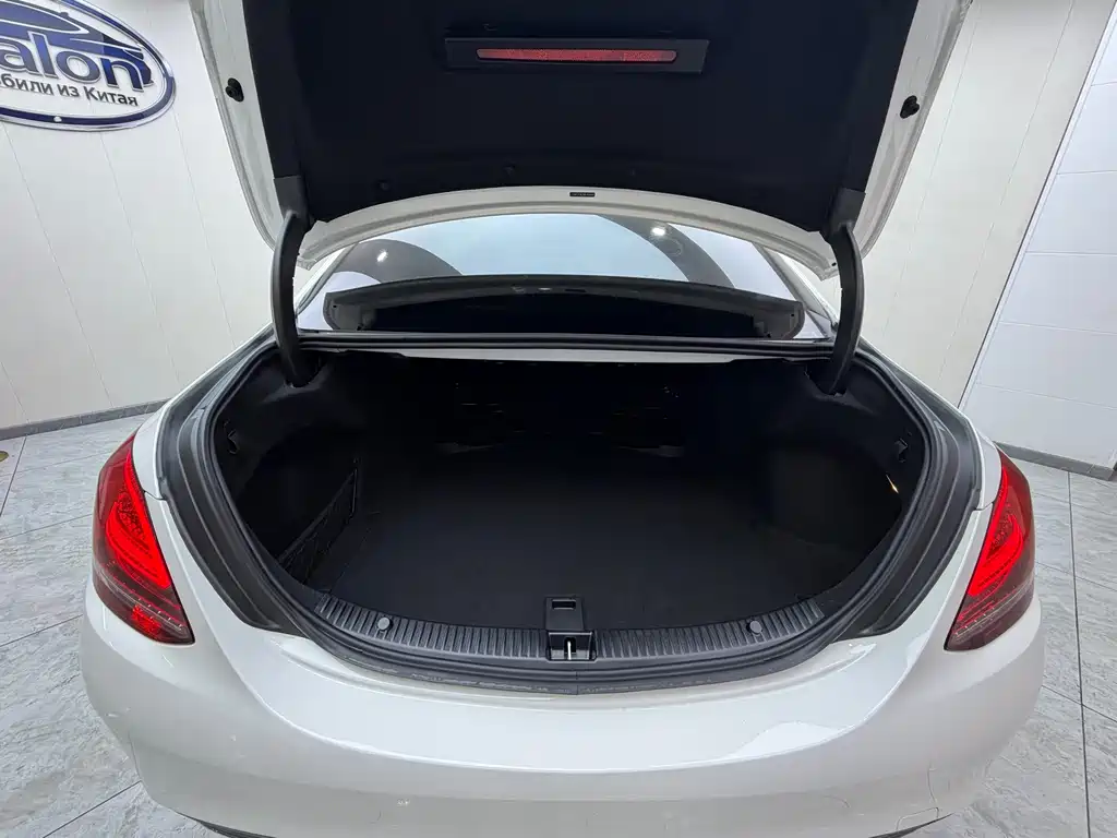 Mercedes-Benz C-Class 2022 — фото 19