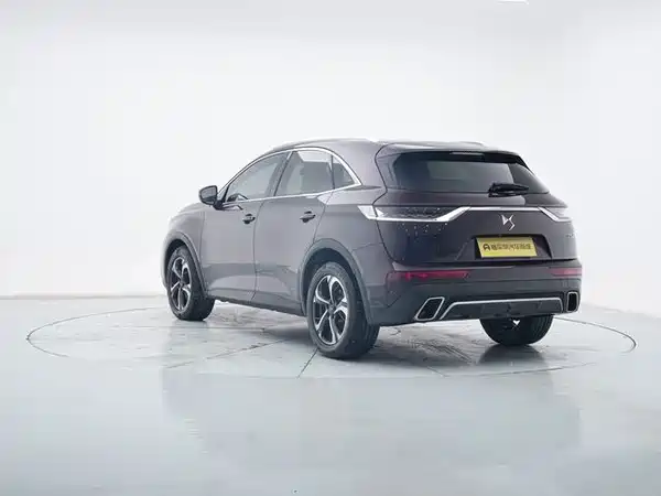 DS 7 2019