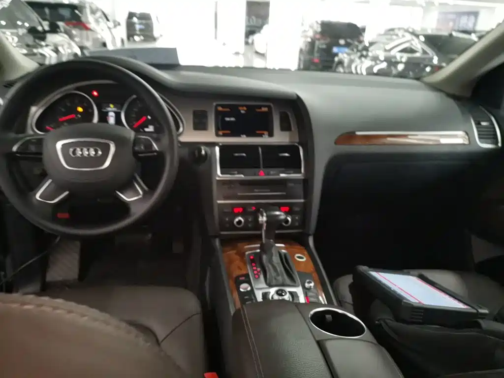 Audi Q7 2015