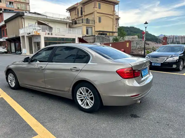 BMW 3 Series 2015