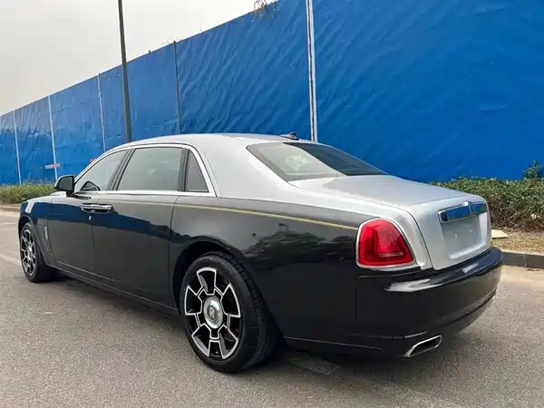 Rolls-Royce Ghost 2012