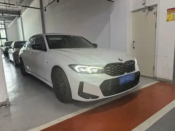 BMW 3 Series 2024