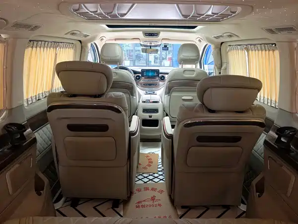 Mercedes-Benz V-Class 2022