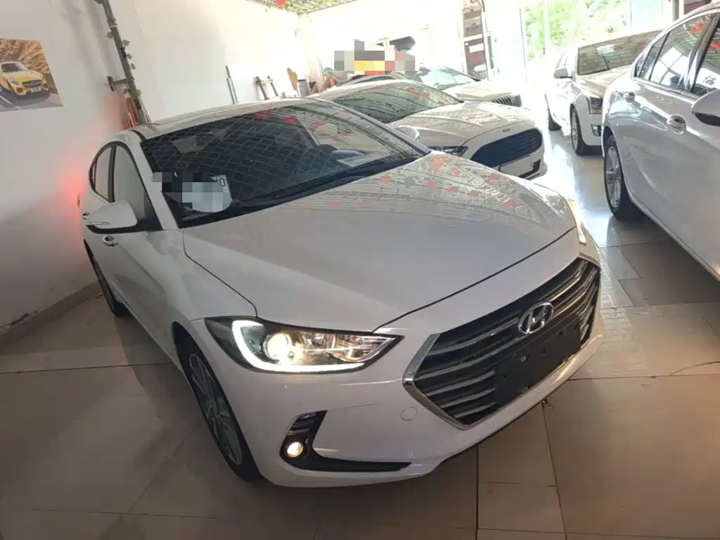 Hyundai Celesta 2018 — фото 4
