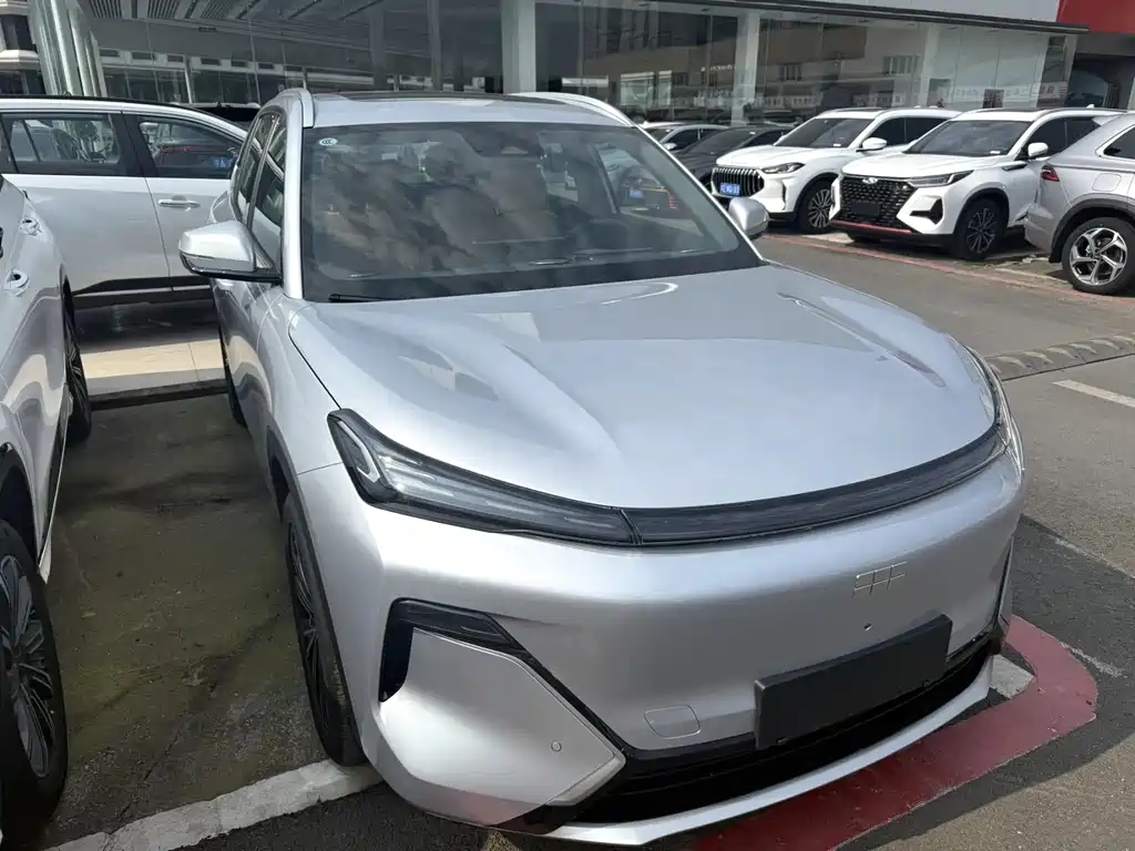 Geely Galaxy Starship 7 2025 — фото 4