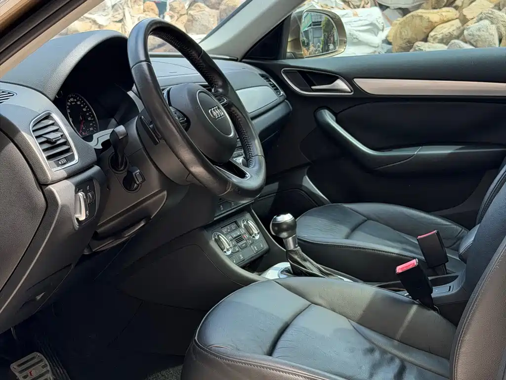 Audi Q3 2013