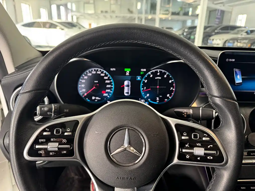 Mercedes-Benz C-Class 2019 — фото 11