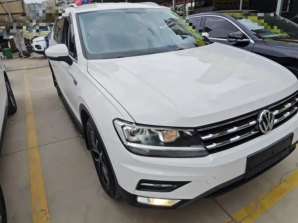 Volkswagen Tiguan L 2018 — фото 22