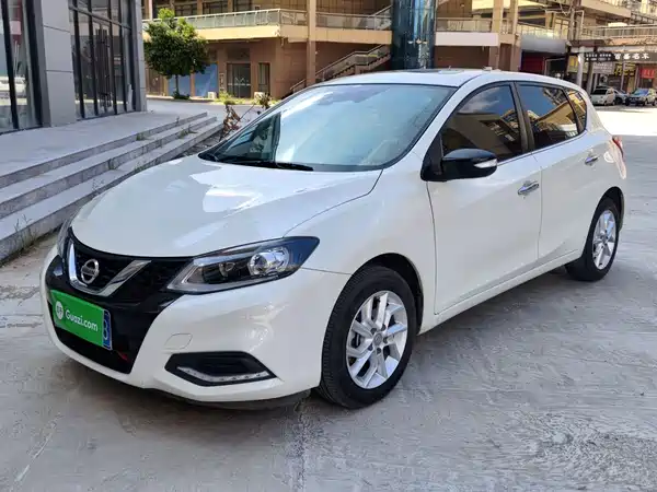Nissan Tiida 2021