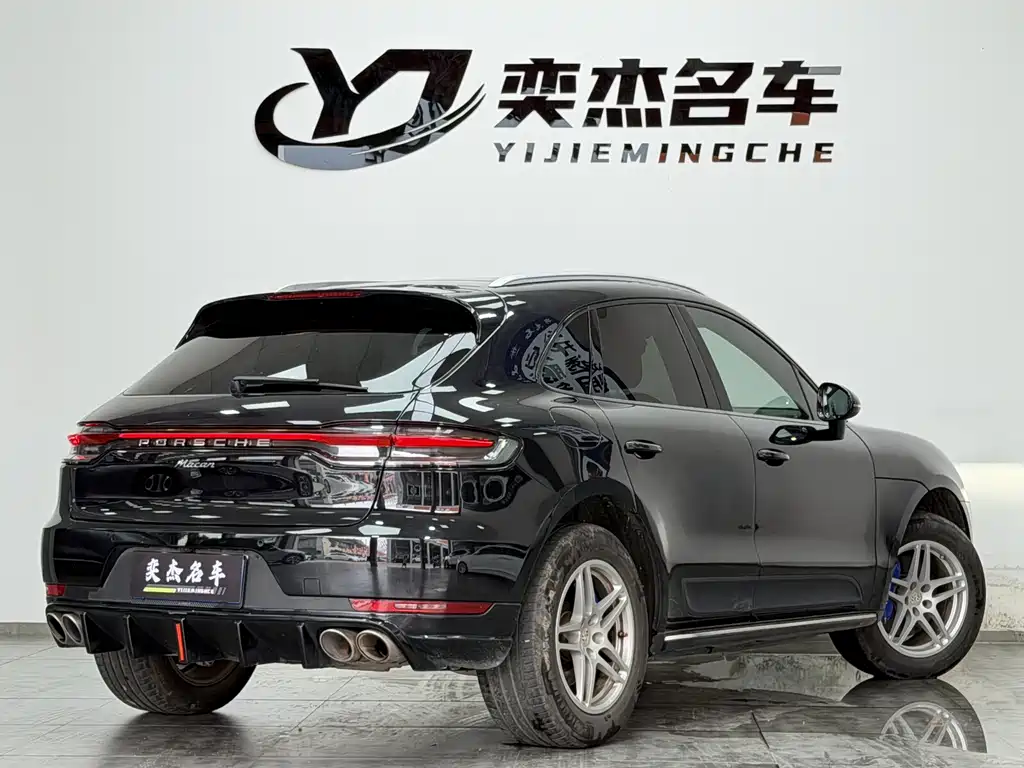 Porsche Macan 2020