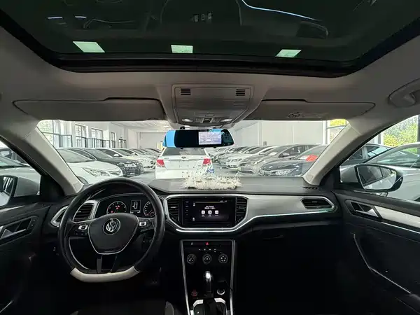 Volkswagen T-Roc 2020