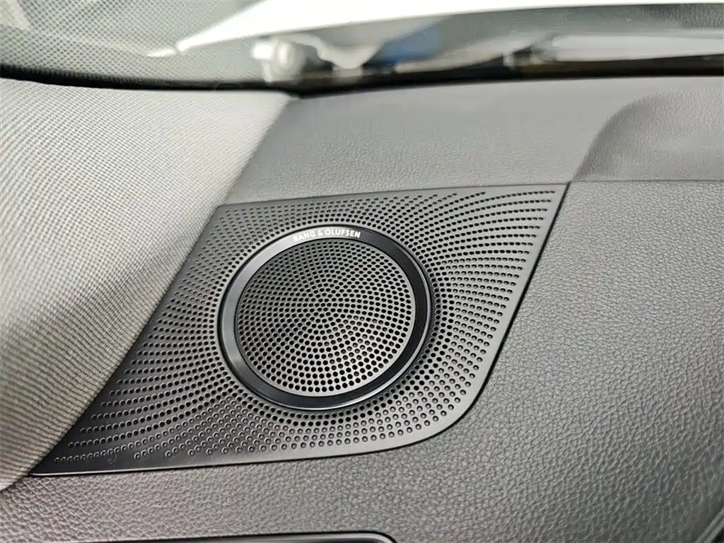 Audi Q5 2016 — фото 11