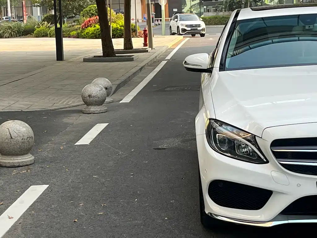 Mercedes-Benz C-Class 2018