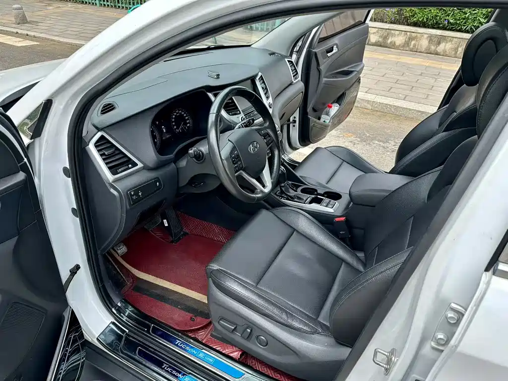 Hyundai Tucson 2018 — фото 6