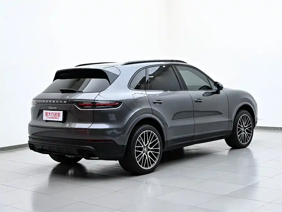 Porsche Cayenne 2020