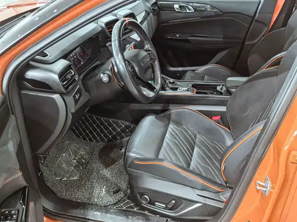 Lynk & Co 02 Hatchback 2022