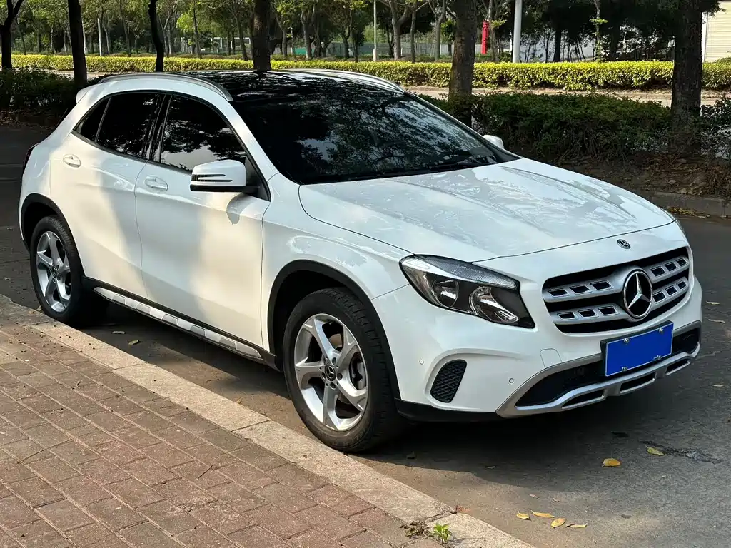 Mercedes-Benz GLA 2019