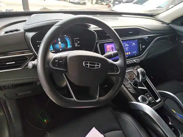 Geely Boyue 2021