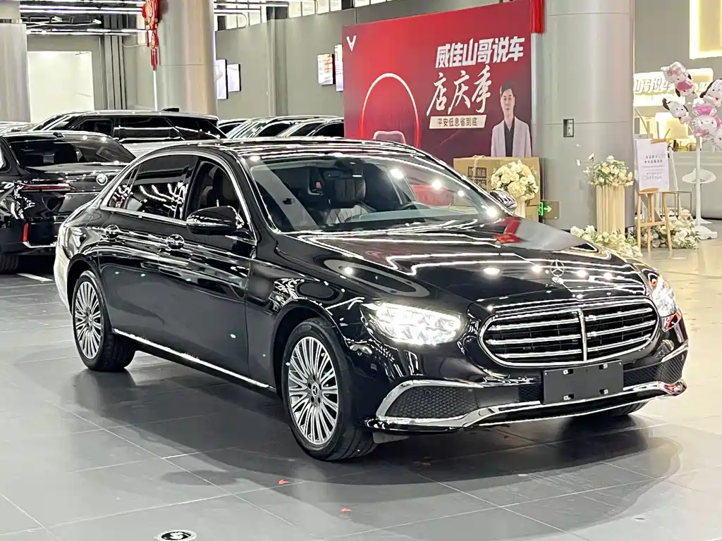 Mercedes-Benz E-Class 2021 — фото 3