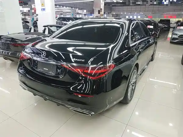 Mercedes-Benz S-Class 2022