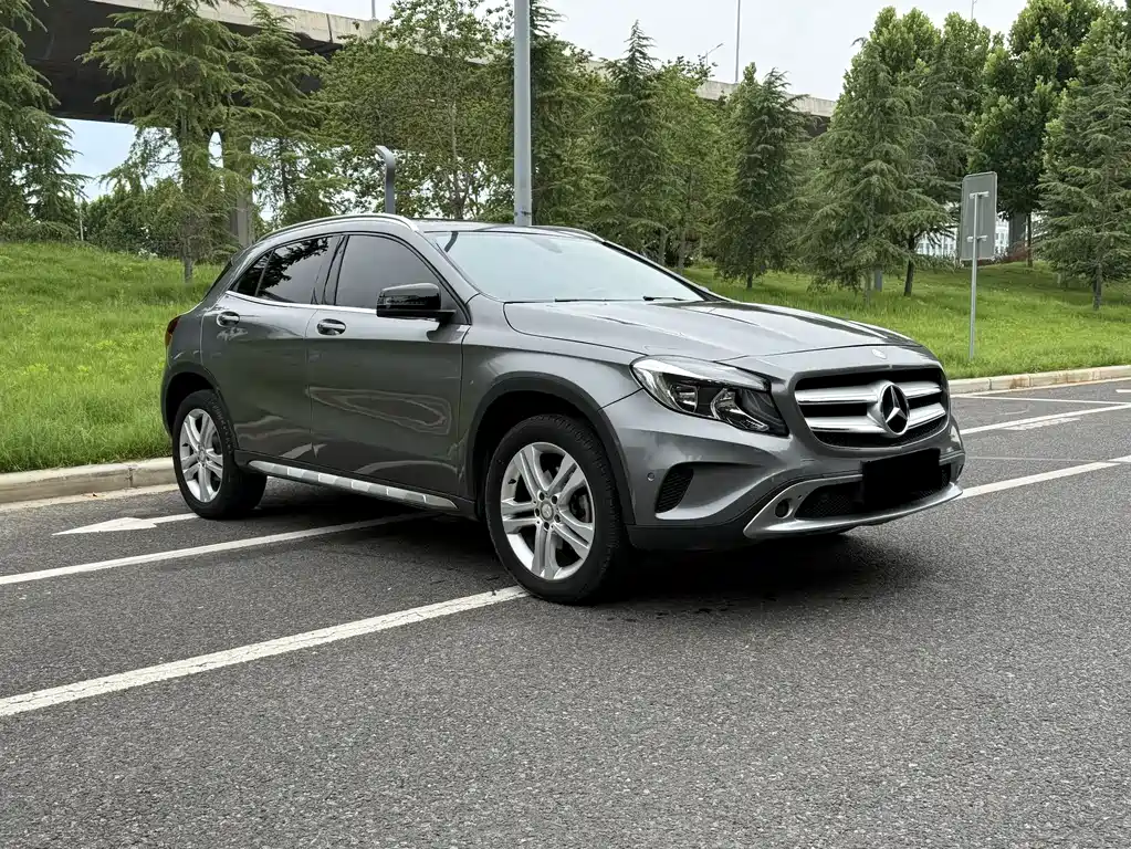 Mercedes-Benz GLA 2017