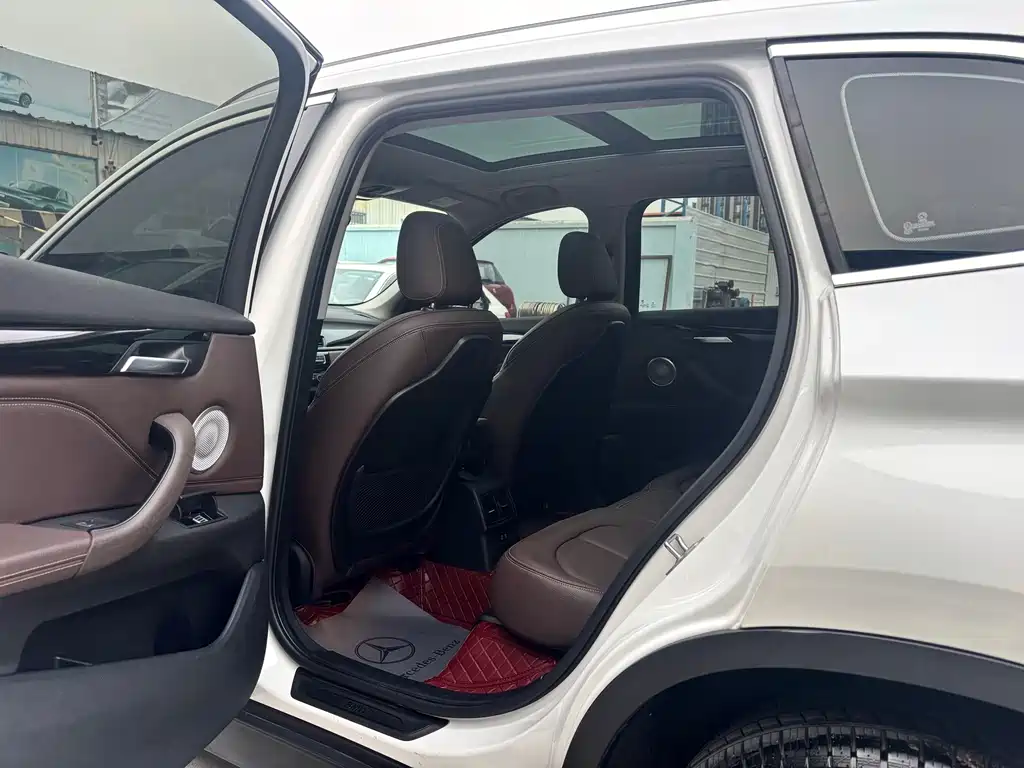 BMW X1 2020 — фото 10