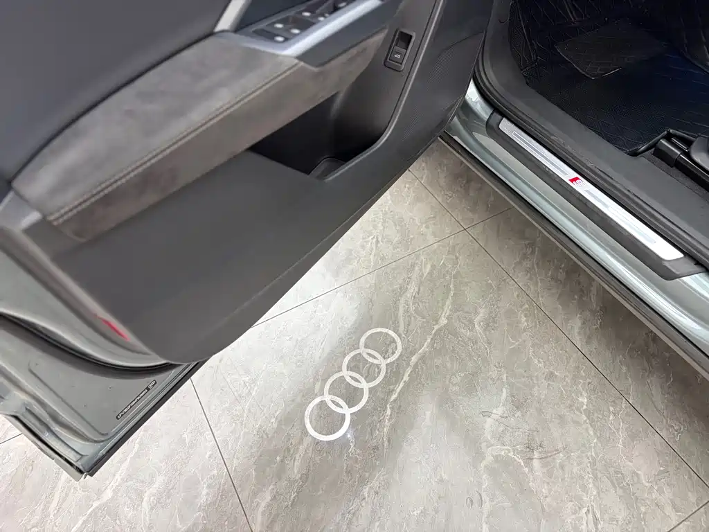Audi Q3 Sportback 2022 — фото 19
