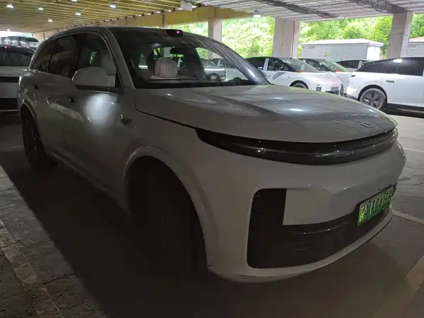 Li Auto L7 2025