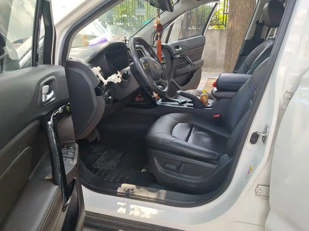 GAC Motor Trumpchi GS4 2015 — фото 14