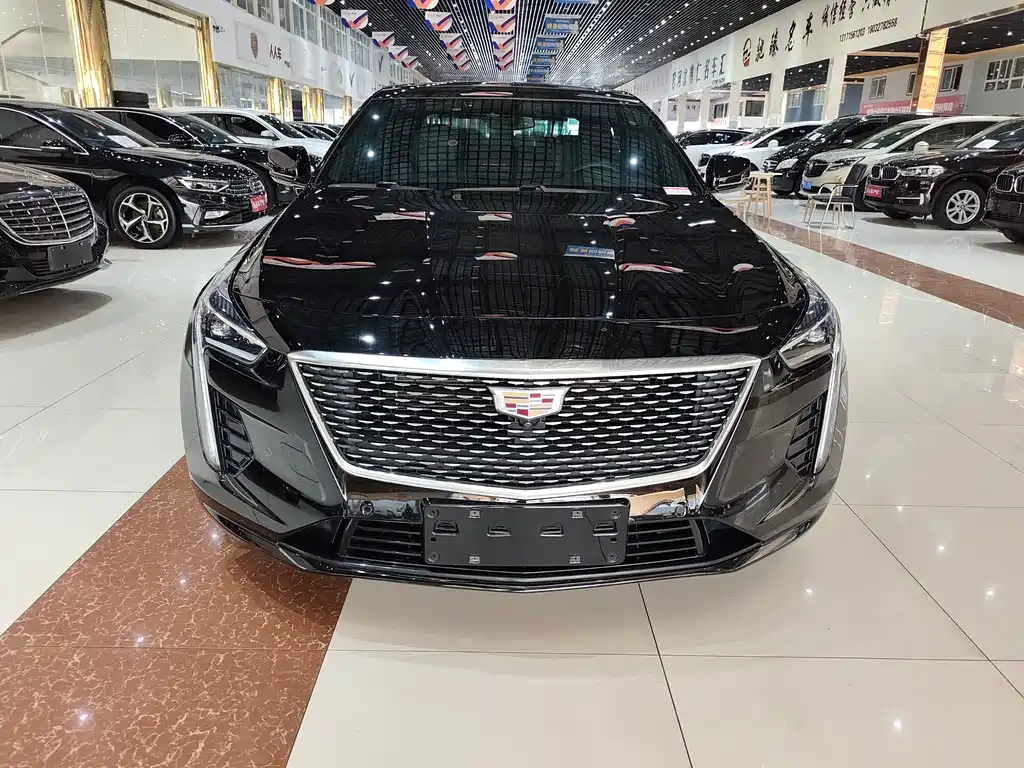 Cadillac CT6 2023 — фото 2