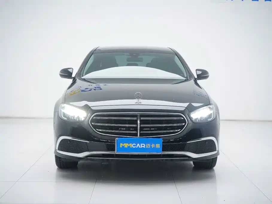 Mercedes-Benz E-Class 2023 — фото 2
