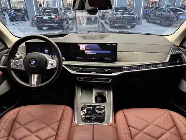 BMW X5 2024
